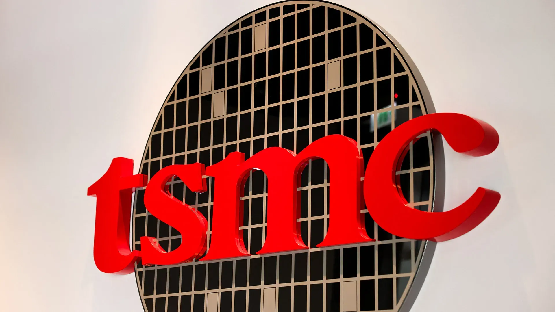 Applied Case: The Silicon Shield