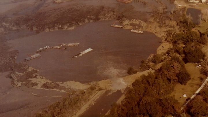 Tales of Distortion: The Lake Peigneur Drilling Accident
