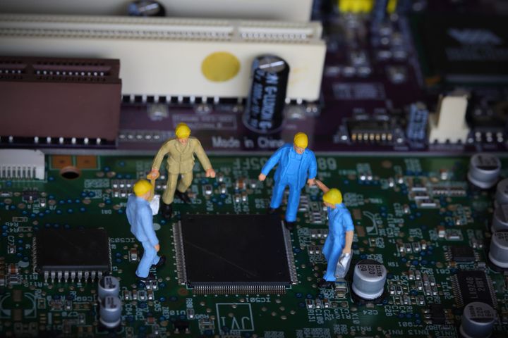 Applied Case: The Answer Key Is Probably in the Chip Factory.