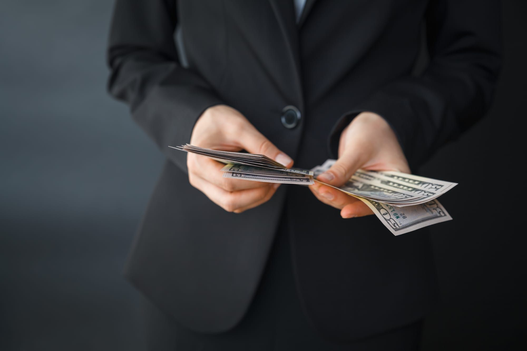How Much Do Commercial Real Estate Brokers Make in Denver?