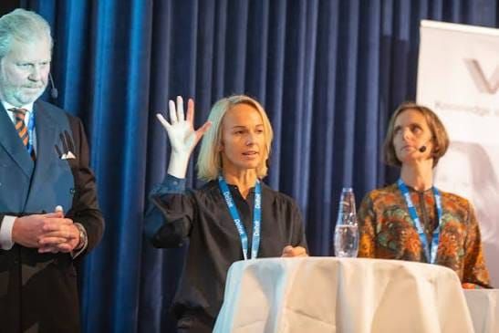 Konsulterna som hjälper jurister att ställa om