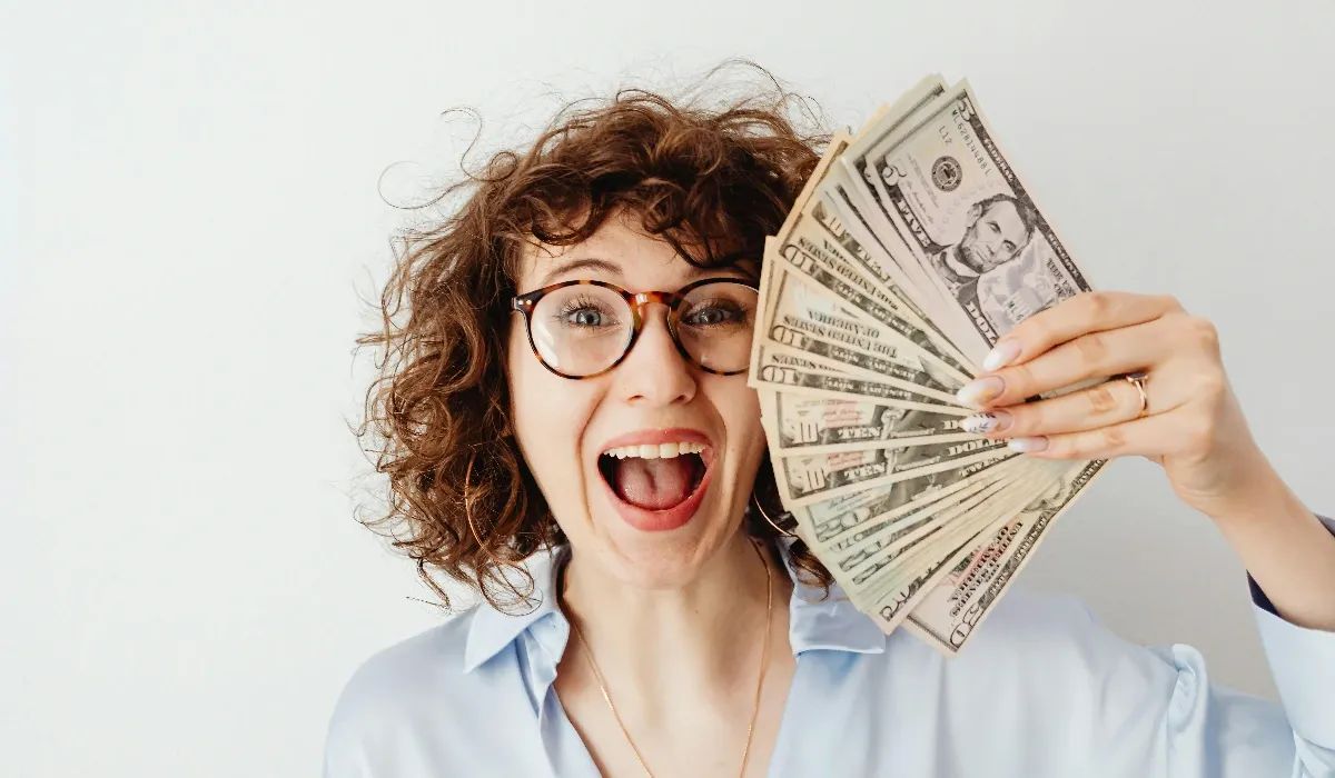 How Much Can You Make on OnlyFans? Real Numbers, Real Strategies