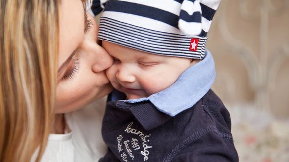 Mother’s Day Gift Ideas for Inside and Outside of the Home