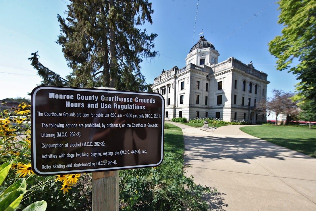 Monroe county’s commissioners: GO, dog. GO bonds!