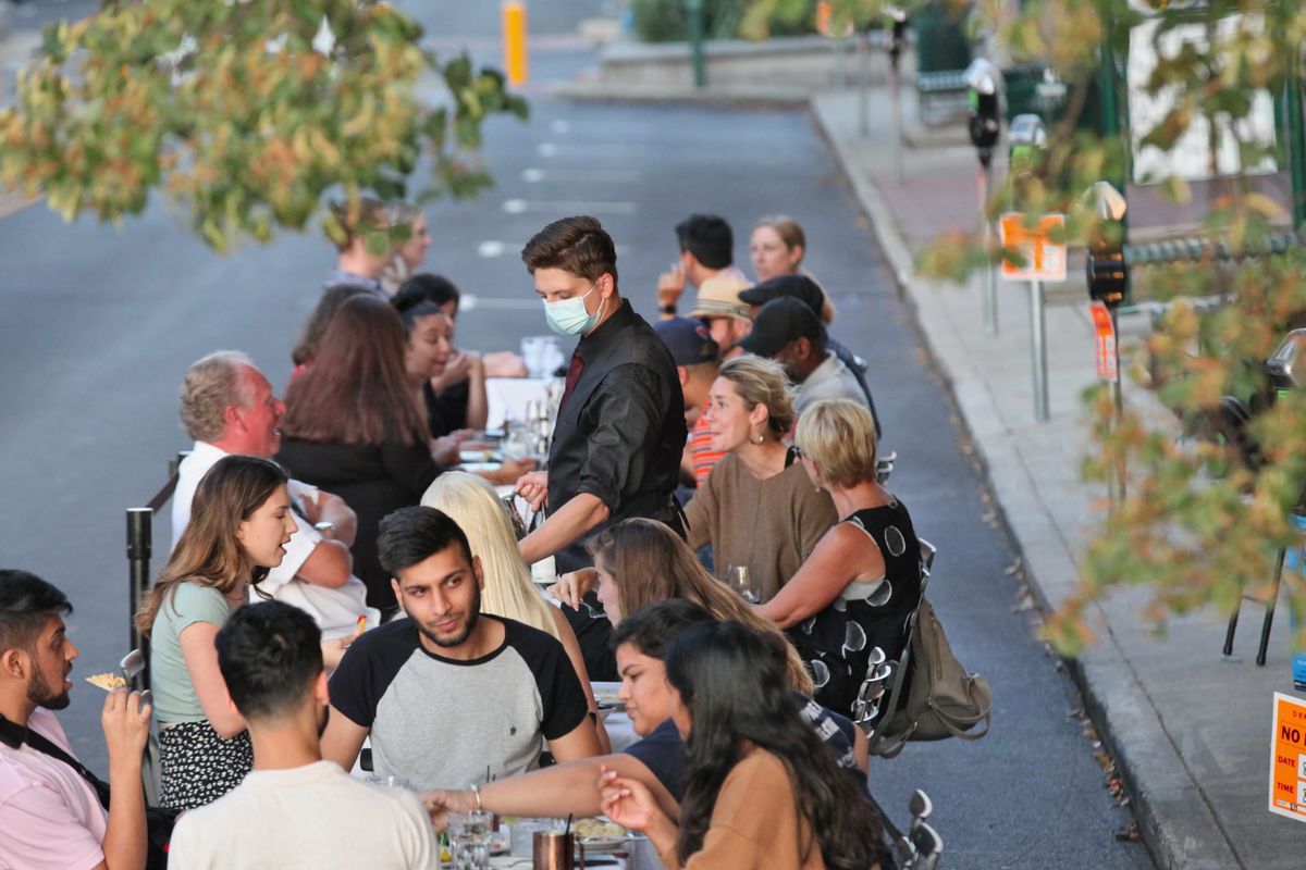 Parklets add to outside dining options in downtown Bloomington