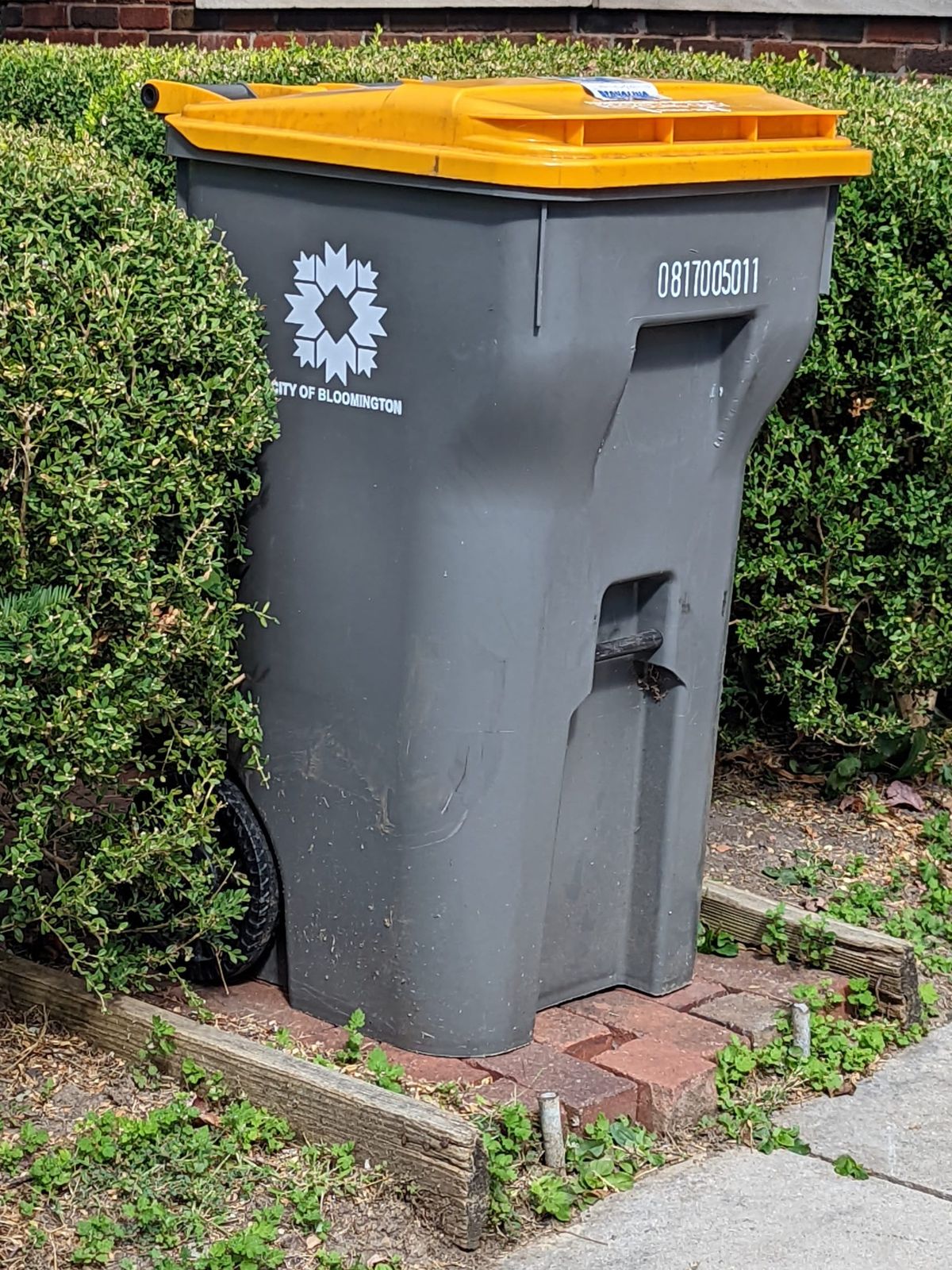 2023 Bloomington budget notebook: Trash talk, cart fees, general fund