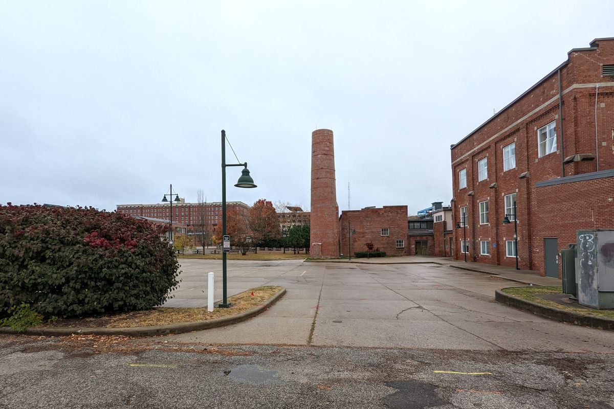 Johnson’s Creamery alley vacated by city council on 8–1 vote, BPW to see request for new alley next week