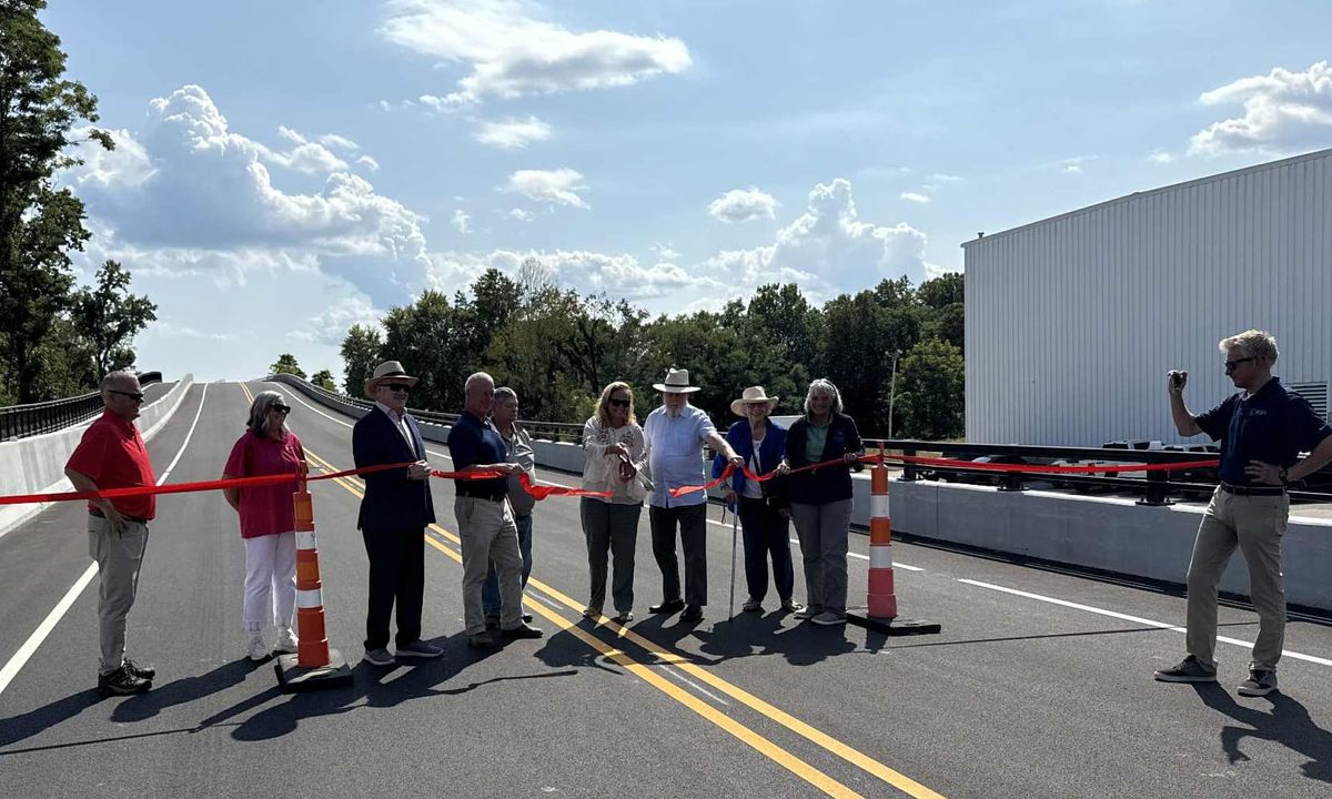 Profile Parkway & Sunrise Greetings Court