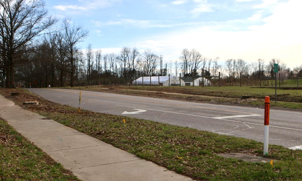 10th Street & Pete Ellis Drive