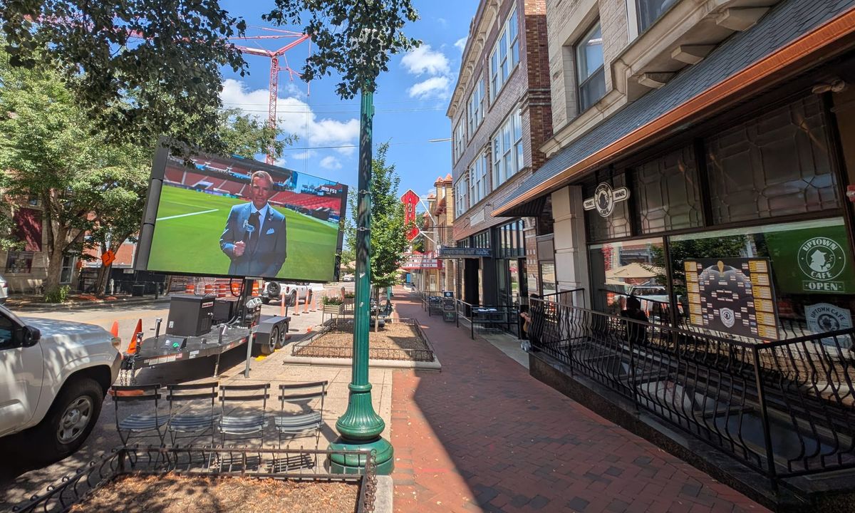 Walnut Street & Kirkwood Avenue