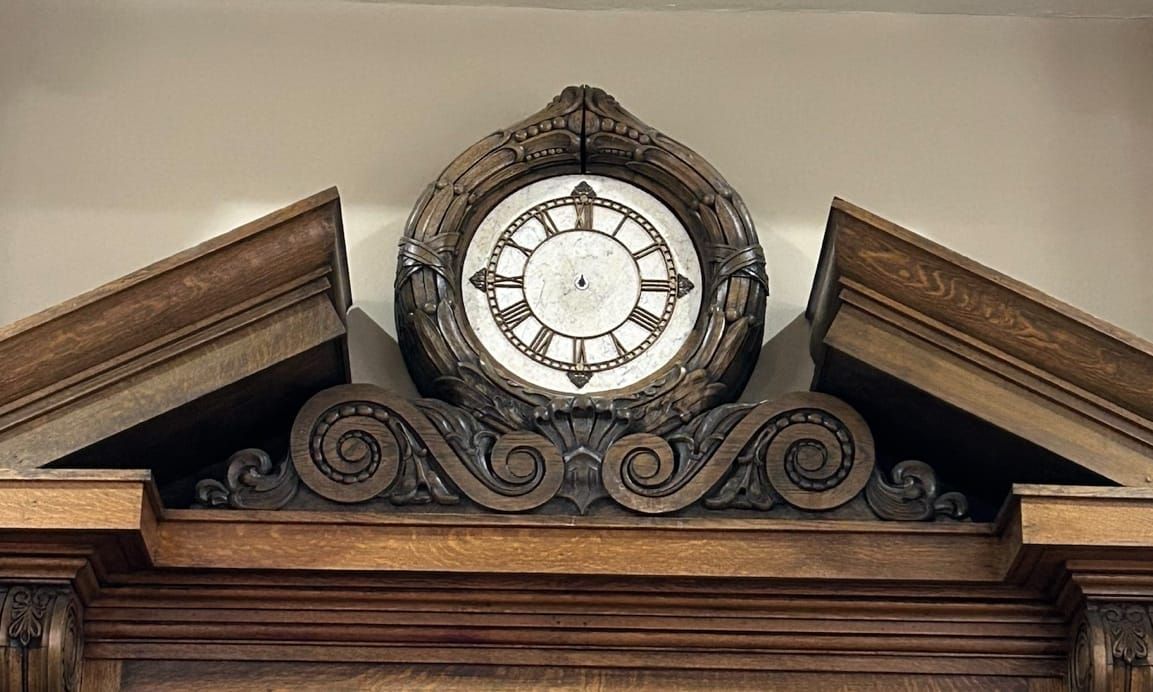 Timepiece notebook: Monroe County courthouse clock has no hands for now, waits on a new gearbox