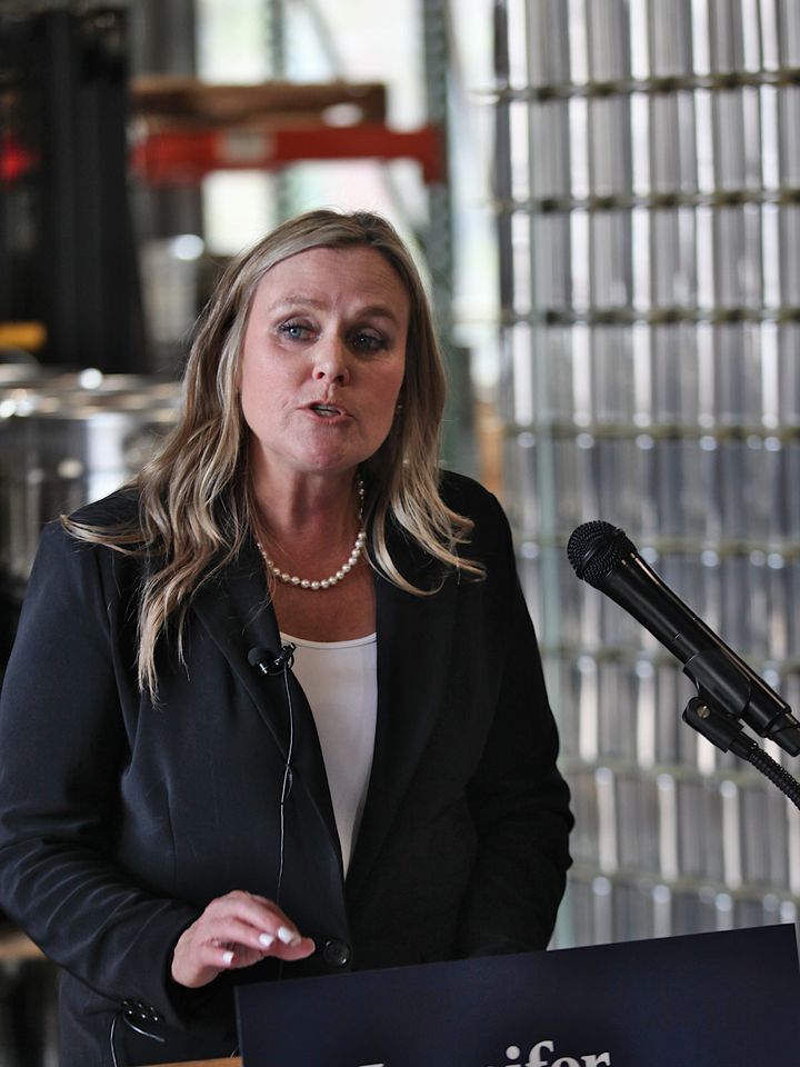 Jennifer McCormick kicks off gubernatorial campaign in Bloomington
