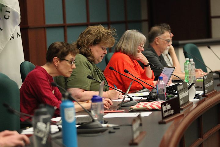 On 4–5 vote, city council rejects direct oversight of Bloomington traffic calming, greenways program