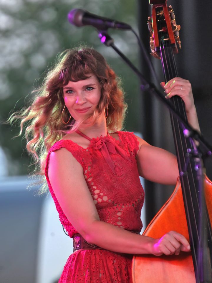 Molly Tuttle: “My backyard is an Indiana farm, Bloomington is alright”