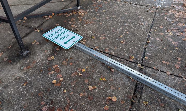 Walnut Street & 6th Street