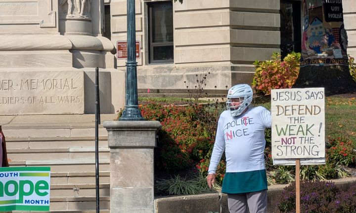 Kirkwood Avenue & Walnut Street