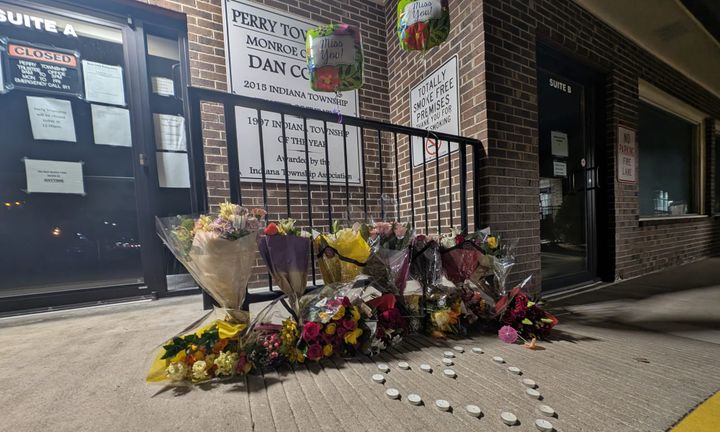 Walnut Street & Davis Street