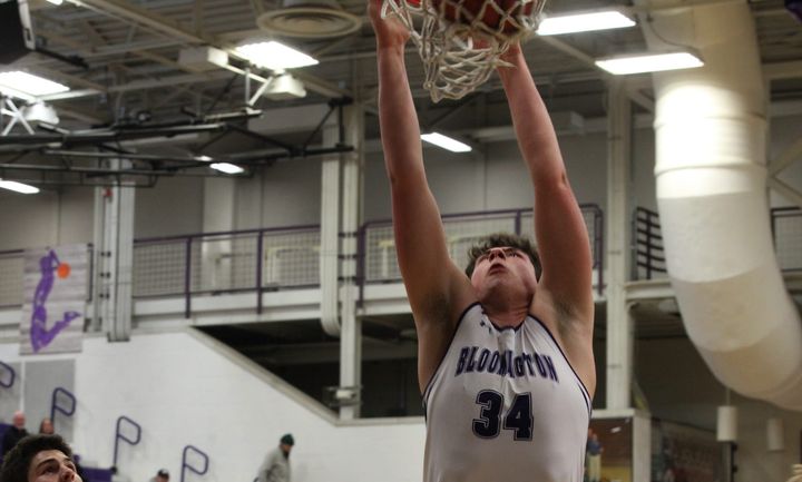 Bloomington South Panthers hit every basket in 4th quarter for 68–56 win over Martinsville