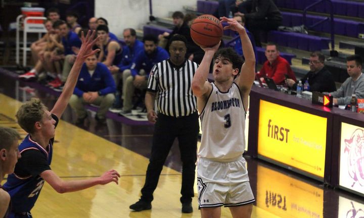 Hoops: Bloomington South holds Martinsville to 29% shooting in 56–34 sectional playoff win