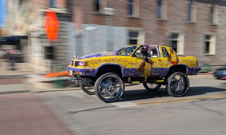 Kirkwood Avenue & Walnut Street