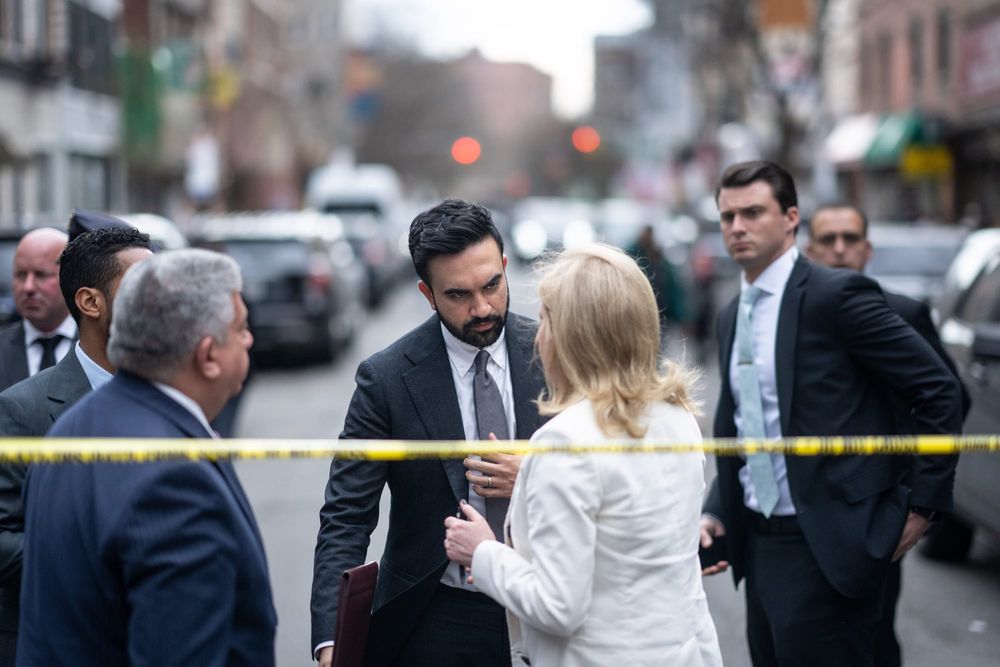 Mayor Mamdani speaks with NYPD Commissioner Jessica Tisch