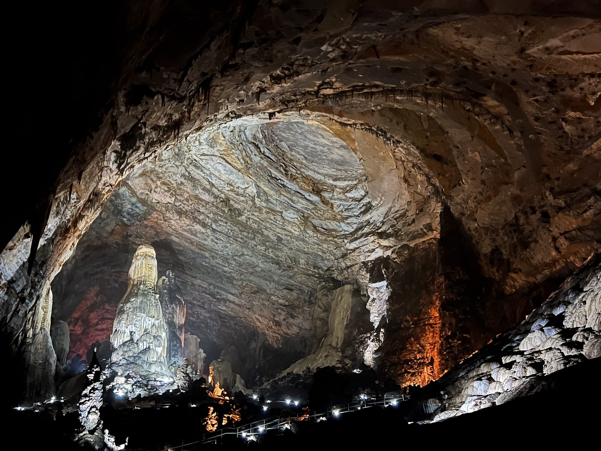 Cacahuamilpa Caves