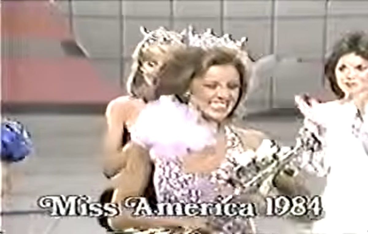 Do You Remember: When Vanessa Williams Was Stripped of Her Miss America Crown