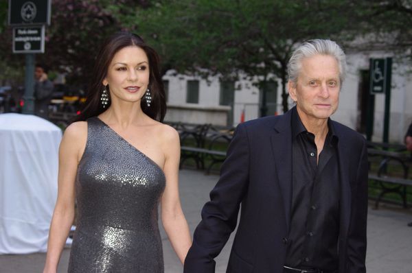 Do You Remember: Michael Douglas & Catherine Zeta-Jones Get Married and the Gossip Mags’ Fight for an Exclusive Ends Up in Court