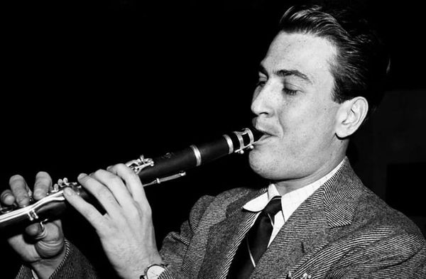The Many Marriages of Artie Shaw, Classic Hollywood’s Biggest Cad