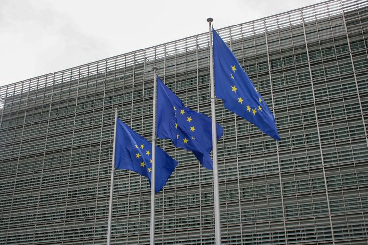 EU Commission pressed to explain procedural violations around Omnibus