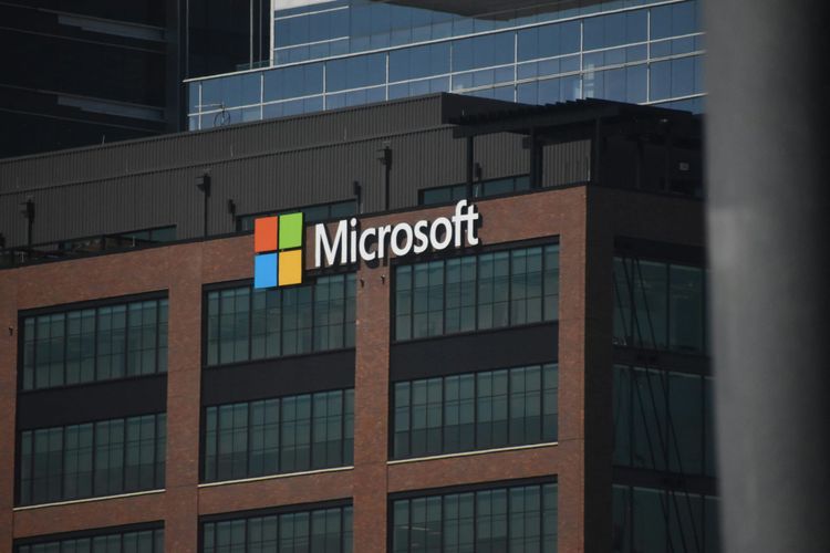 Microsoft reports 25% annual carbon footprint increase amid AI race