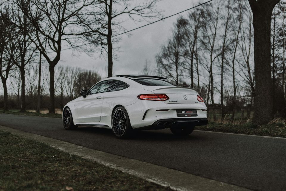 Tesla, Mercedes-Benz, BMW: Only three automakers aligned with 1.5ºC-aligned EV production needs