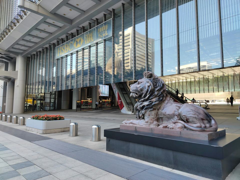 ‘Climate backsliding’ lowers shareholder confidence in HSBC board at AGM