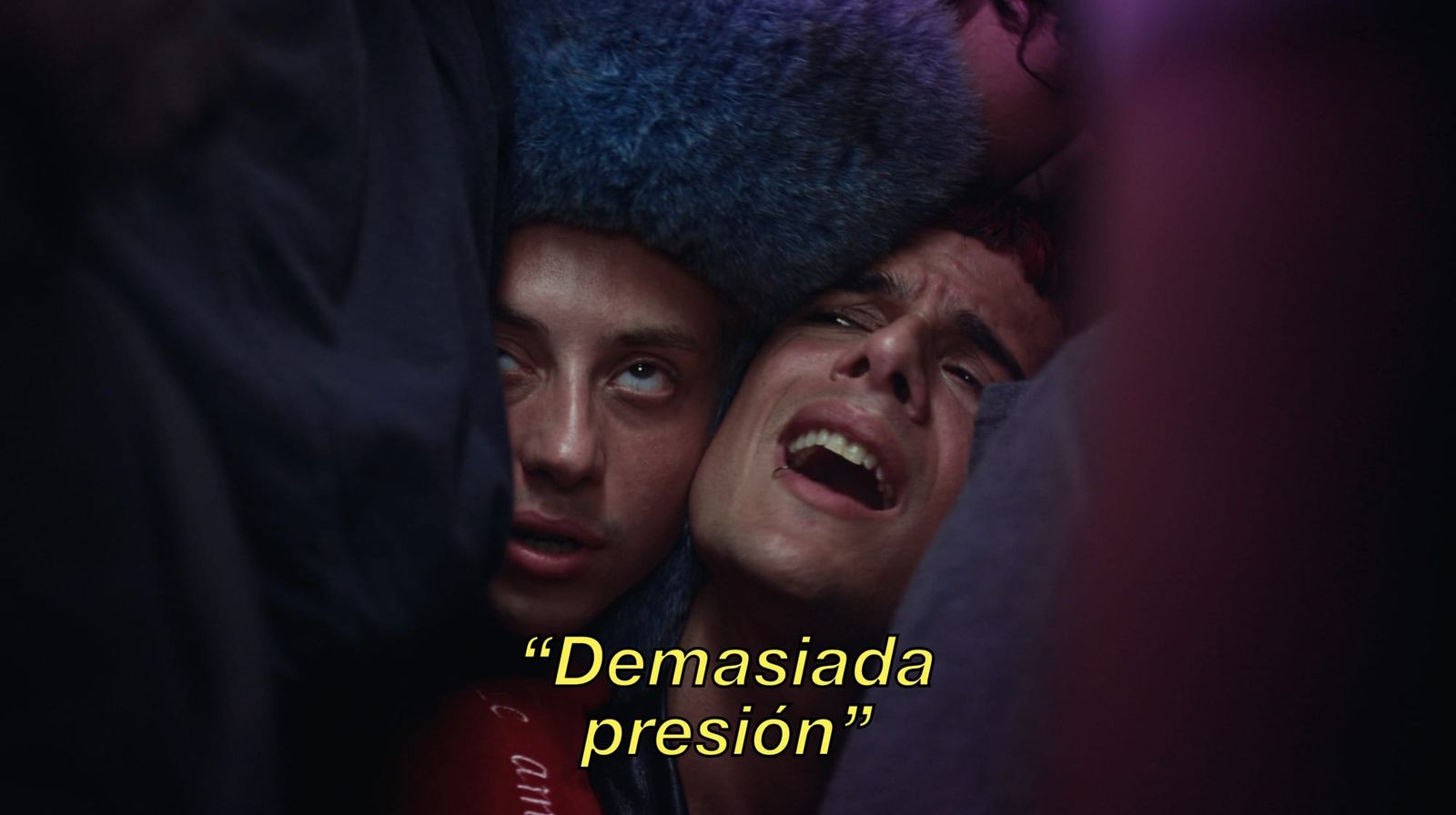 ¿Instrumentalizar el burnout? Marketing, sátira y "pump and cleanse" en Ca7riel y Paco Amoroso...