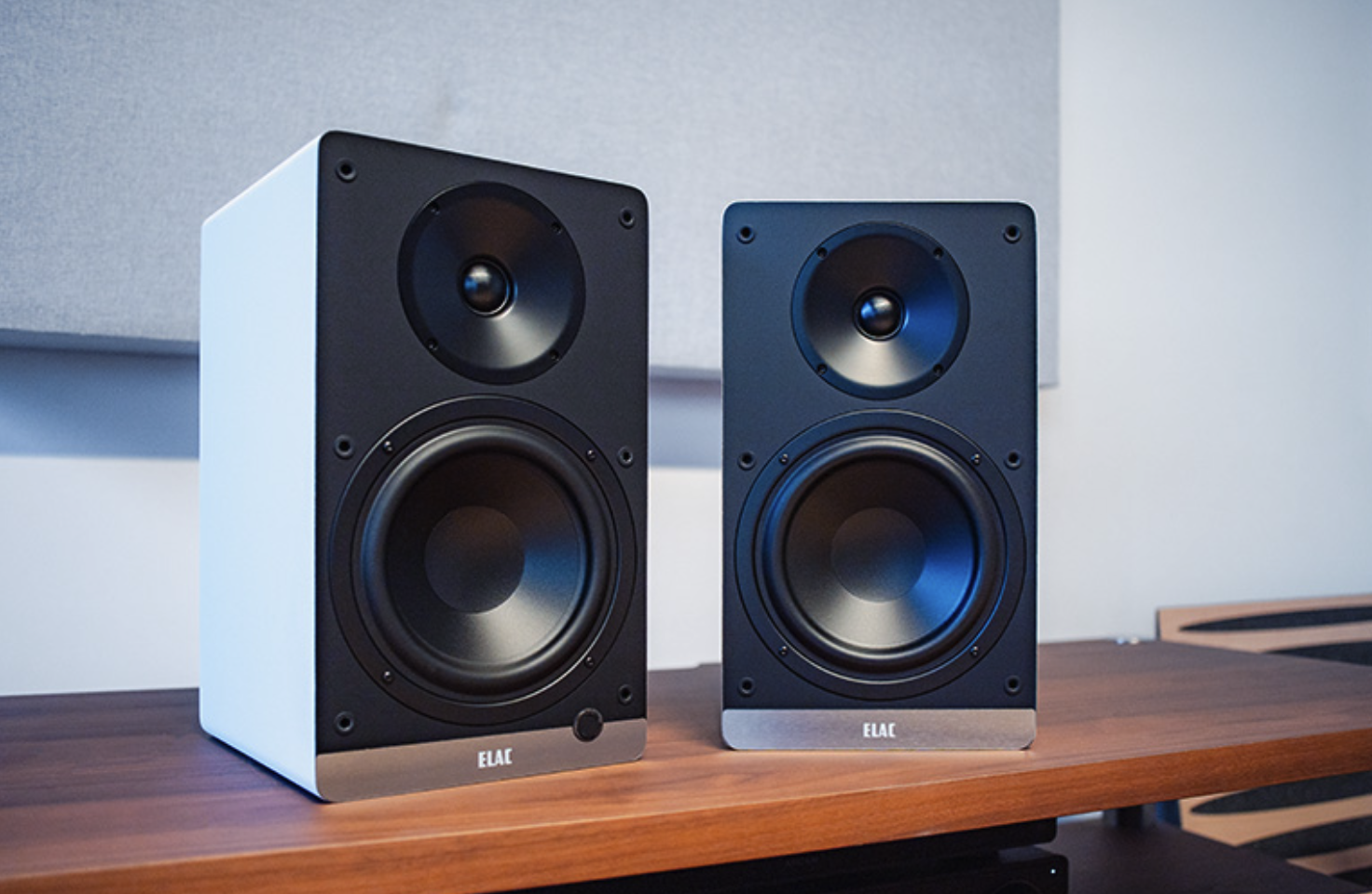 【未使用】ELAC Debut ConneX オレンジ 50ペア限定カラー ELAC Debut ConneX DCB41 [ORANGE] 価格比較 - 価格.com