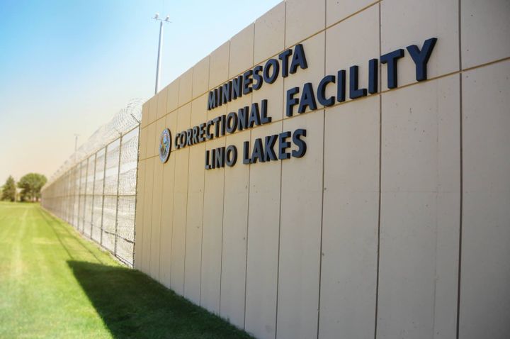 Minnesota prison guard accused of raping former inmate