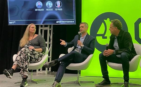 nyc-nft-2024-influencer-marketing-lever-io-art-malkov