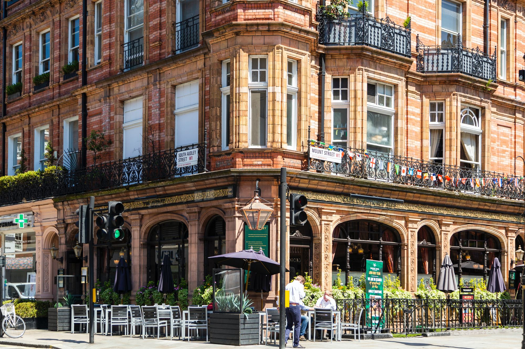 Apartments in Mayfair, London