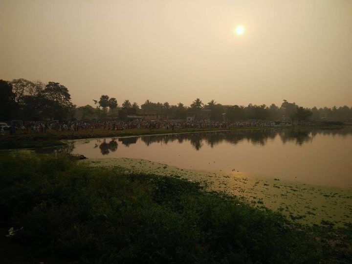 Vṛndāvana Manifests as Navadvīpa