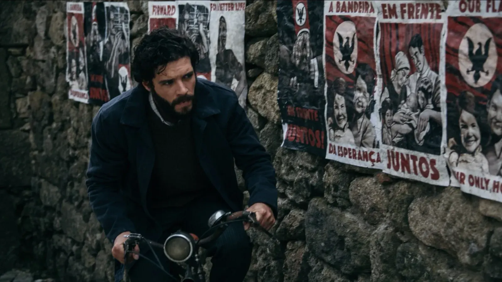 RTP estreia “Evadidos”: Tomás Alves lidera série sobre resistência a um regime autoritário