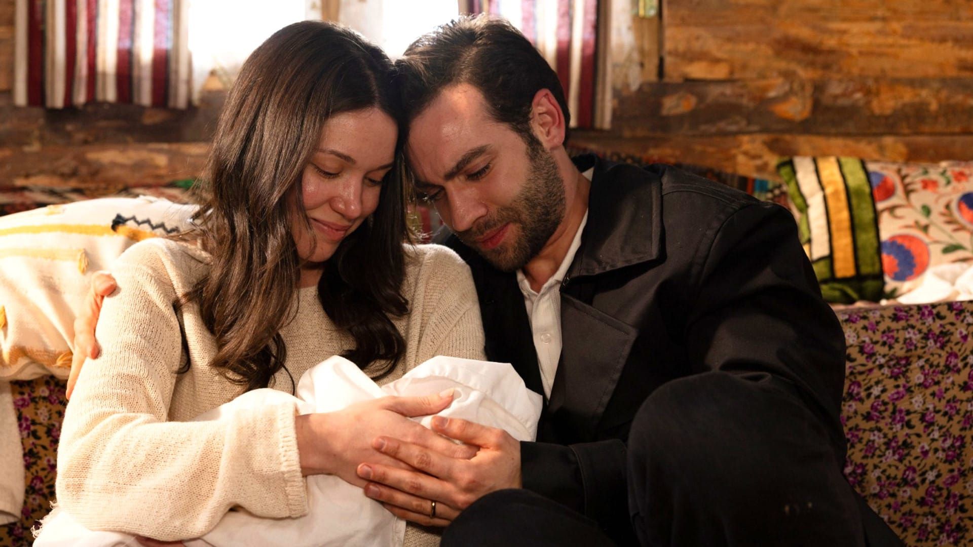 6 of Us: últimos episódios da primeira temporada prometem emoções fortes