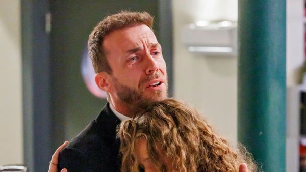 Escândalo no casamento de Bruno em Senhora do Mar: filha apresenta namorada e reação choca todos