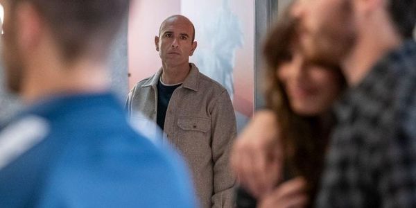 Óscar é preso por tráfico em A Protegida