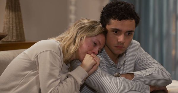 Bernardo não esquece Teresinha e sofre com o silêncio da jovem