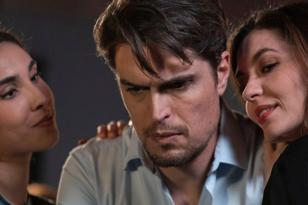 Imagem de: Virgílio e Isabel vivem noite de paixão mas Aruna continua a assombrar