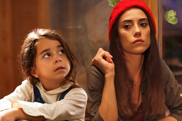 Imagem de: SIC mantém aposta firme no fenómeno das novelas turcas: 'Mãe' e 'Amor Eterno' lideram audiências