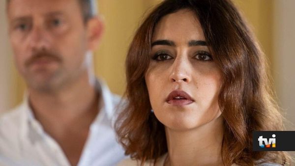 Imagem de: ‘Cacau’: Justino é assassinado por envenenamento - Simone em perigo durante a leitura do testamento