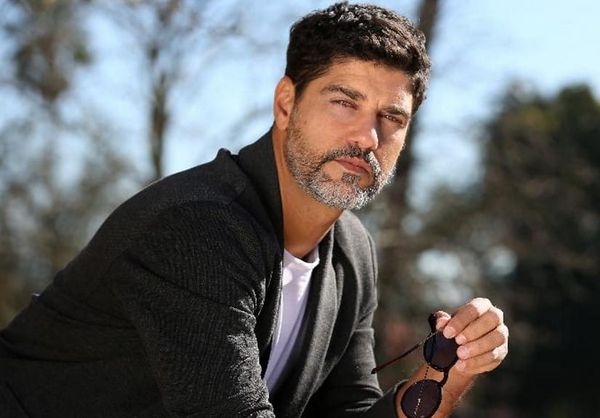 Imagem de: Bruno Cabrerizo despede-se da novela ‘Festa é Festa’: “Custa dizer adeus”