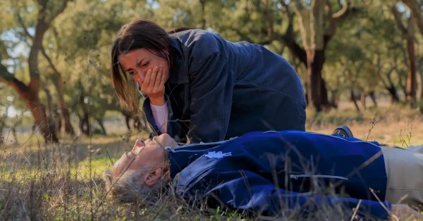 Imagem de: Sofia descobre por acaso quem matou Raul e fica em choque em ‘A Herança’