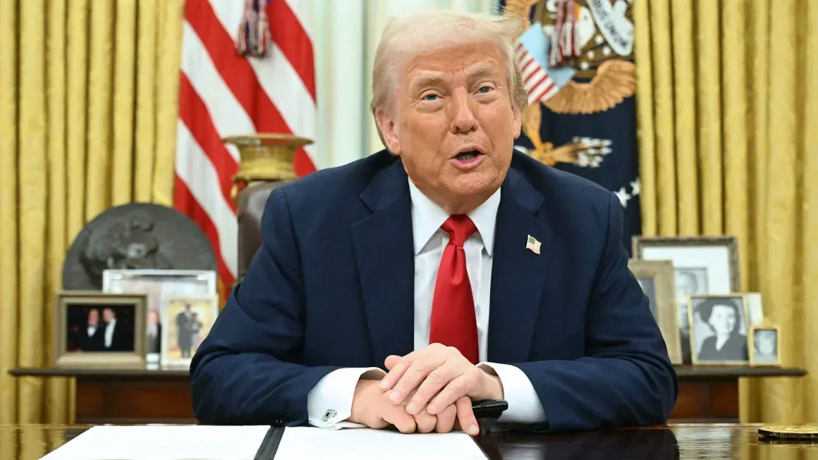 Donald Trump firma una orden  para frenar la reventa abusiva de entradas a conciertos